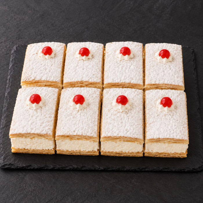 Mil Hojas de merengue sobre pizarra