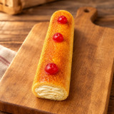 Brazo de nata artesanal sobre madera | Tu Obrador Tarragona