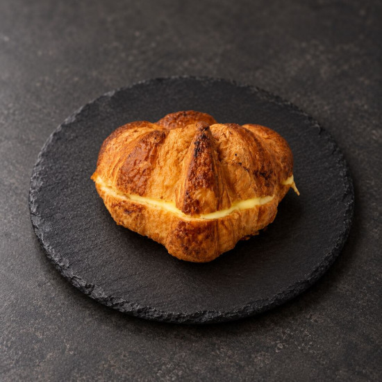Croissant relleno de crema pastelera Tu Obrador Tarragona